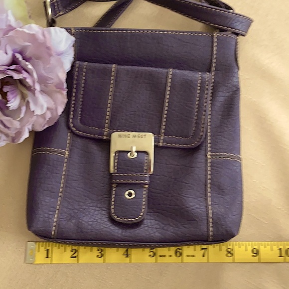 Nine West crossbody bag, like new. - Picture 3 of 6